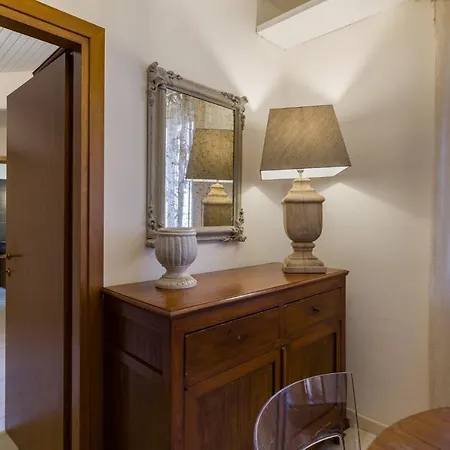 La Voce Della Luna Apartment *